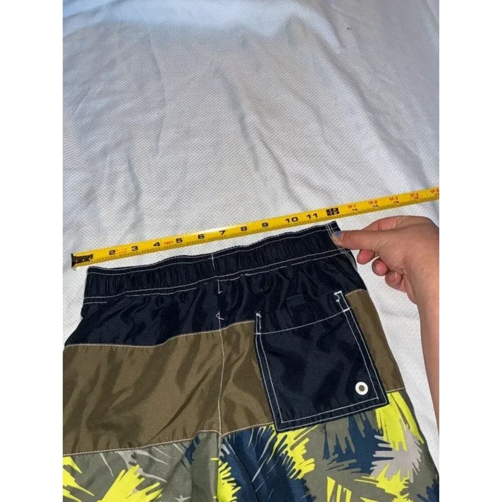 Boy’s Gymboree Brown & Neon Green Swim Trunks Size Small (5/6)